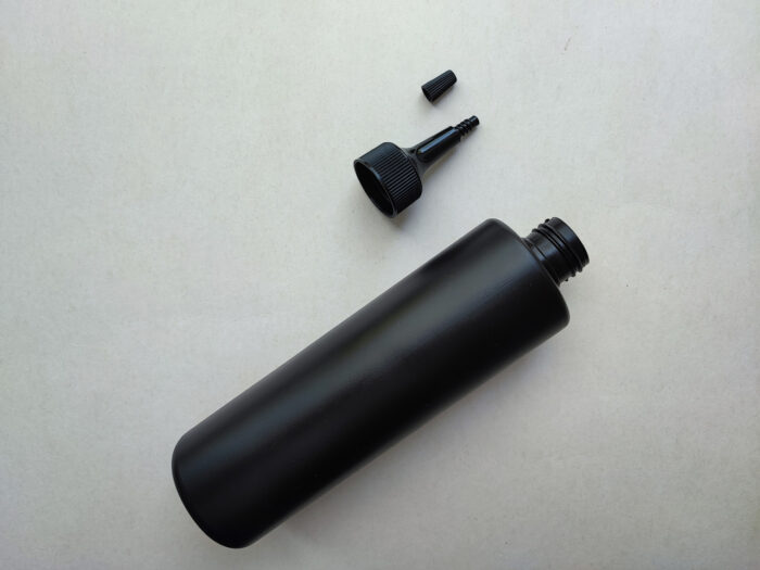 250 мл/24 мм Циліндр чорний HDPE флакон з чорним довгим носиком 24/410 - Зображення 3
