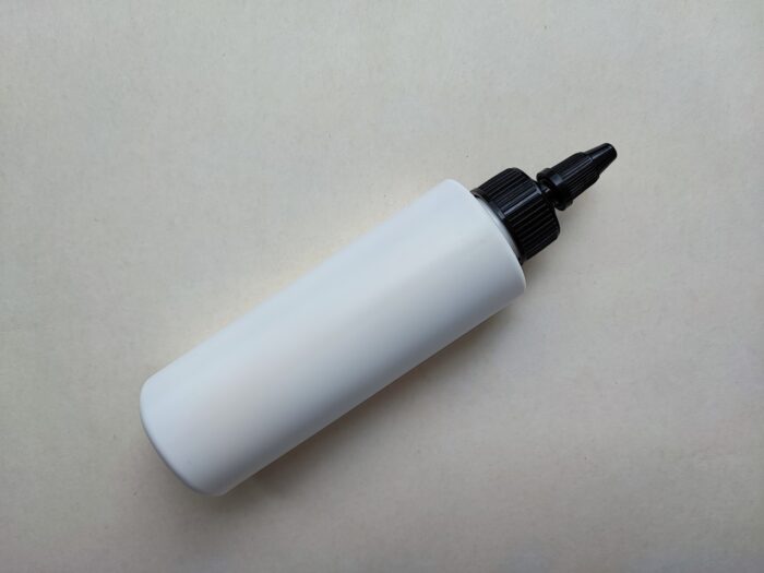 150 мл/24 мм Циліндр білий HDPE флакон з чорним коротким носиком 24/410 - Зображення 2