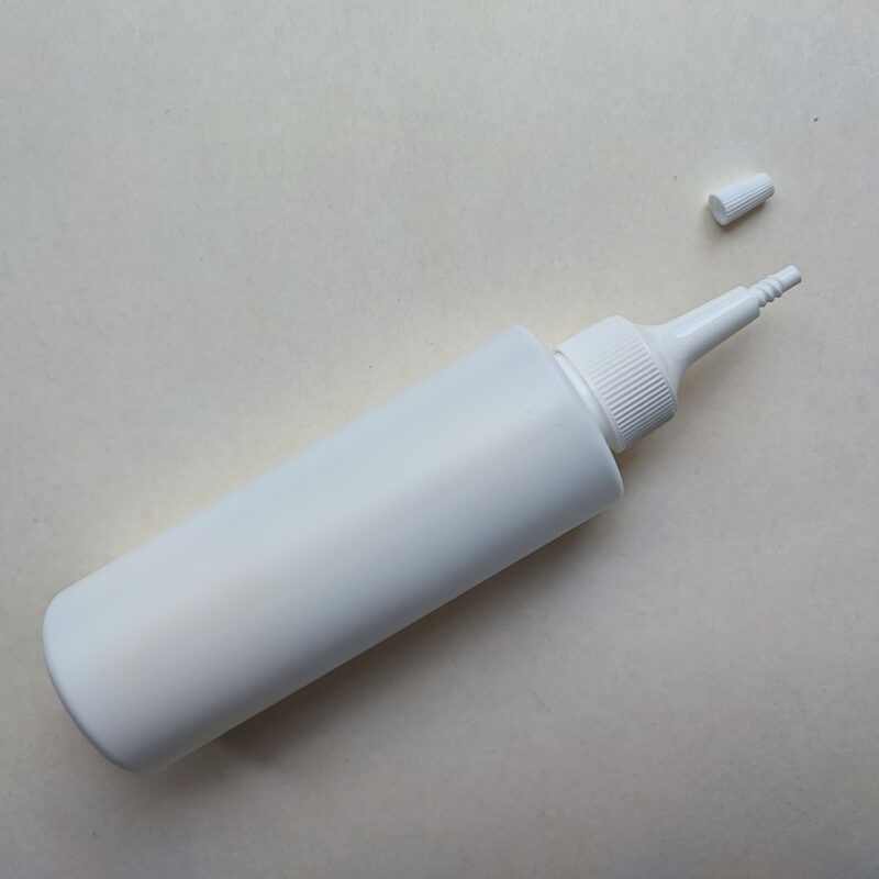 150 мл/24 мм Циліндр білий HDPE флакон з білим довгим носиком 24/410