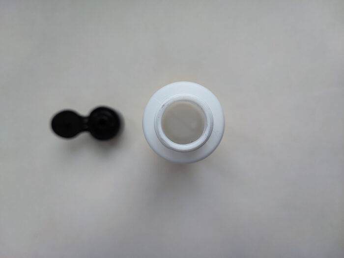 100 мл/24 мм Циліндр білий HDPE флакон з кришкою чорною фліп-топ 24/410 - Зображення 4