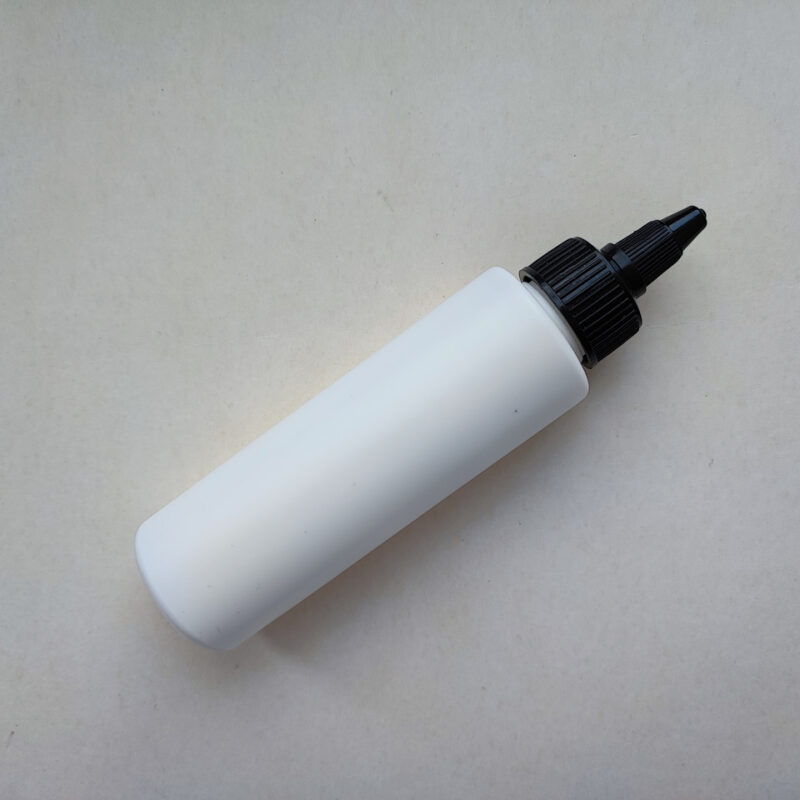 100 мл/24 мм Циліндр білий HDPE флакон з чорним коротким носиком 24/410