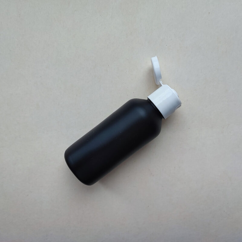 50 мл Круглий чорний HDPE флакон з кришкою фліп-топ білий 18/410