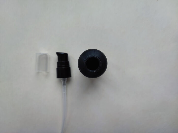 50 мл Поліетилен HDPE круглий чорний флакон з пластиковим чорним кремовим дозатором 18/410 - Зображення 4