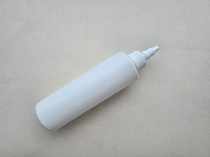 250 мл/24 мм Циліндр білий HDPE флакон з білим коротким носиком 24/410 - Зображення 2